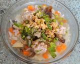 รูปขั้นตอนการทำที่ 4 ของ ข้าวต้มหมูสับเห็ดรวมมิตร