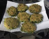 Foto del paso 5 de la receta: Bocadillos de espinacas y hojas de remolacha, al horno y sin harina