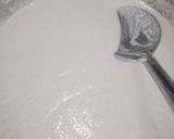 A picture of step 3 of Rava dosa.