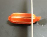 A picture of step 4 of Flower-Shaped Wiener Sausages to Decorate Your Bento.