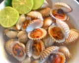 Foto langkah ke 3 dari resep Kerang Dara Gurih Rebus#PR_RecookMasakanBerkuah.