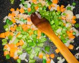 A picture of step 10 of Chicken pie.