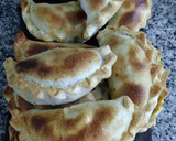 Foto del paso 6 de la receta: Empanadas de carne cortada a cuchillo