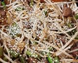 A picture of step 4 of Beef and vegetables stir fry.