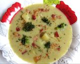 Burgonyás-brokkolis-krémleves :) recept fázis 3 fotója