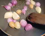 Foto langkah ke 2 dari resep Ayam Suwir untuk Isian Lemper.