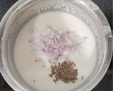 મૈસુર ચીઝ ઓનીયન રવા ઢોસા (Mysore Cheese Onion Rava Dosa Recipe In Gujarati) રેસીપી સ્ટેપ1ફોટો