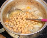 A picture of step 5 of Canned Tomato and Chickpea Minestrone.