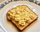 A picture of step 4 of Egg Salad Sandwich.