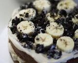 A picture of step 5 of Decorated Cafe Mocha Cake.