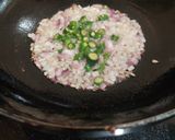 A picture of step 3 of Spinach Chicken with Coconut Milk.