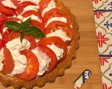 Foto del passaggio 5 della ricetta Crostata morbida Caprese (salata) 🍅