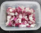 Virslis-tarhonyás egytálétel 🥘 recept fázis 10 fotója