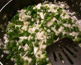 A picture of step 5 of Cashew Chicken.