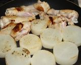 A picture of step 2 of Rich Simmered Chicken Wing Drumettes, Daikon Radish and Eggs.