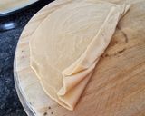 A picture of step 1 of Seekh kabab paratha.