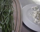Foto del paso 6 de la receta Tallarines de espinacas (masa) con gambas y champiñones