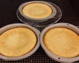 A picture of step 6 of Vanilla Layer Cake with Lemon Cream Filling and Lemon Whipped Cream Frosting.