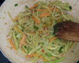 Foto langkah ke 5 dari resep Tumis labu + wortel bumbu kuning.