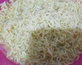 Foto langkah ke 2 dari resep Mie Goreng Cepat dan Simple Banget.