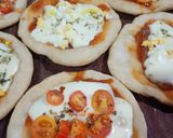 Foto del paso 4 de la receta: Pizzetitas de Cherrys y de Huevo