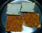 A picture of step 2 of Tomato bread pakoda.
