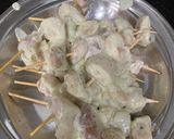 A picture of step 4 of Tawa Chicken Chathak boti.