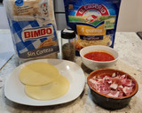 Foto del paso 1 de la receta: Pizza de jamón serrano con pan de molde
