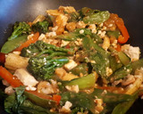 Foto del paso 7 de la receta: Wok de verduras con tofu y gambas
