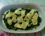 A picture of step 4 of Easy and Delicious Chrysanthemum Leaves Baked with Parmesan Cheese.