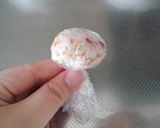 A picture of step 3 of Radish Dandelion Sushi Balls For Doll Festival or Mother's Day.