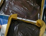 Foto langkah ke 3 dari resep Brownies Cream Cheese.