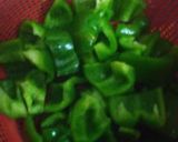 A picture of step 2 of Potato With Capsicum.