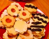 Lekváros linzerkarika recept fázis 5 fotója