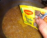मैगी स्टफ्ड सैंडविच (maggi stuffed sandwich recipe in Hindi) रेसिपी चरण 1 फोटो