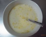 A picture of step 3 of Microwaved Custard Cream with Honey.