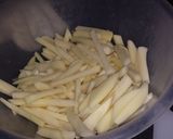 A picture of step 5 of Simple Homemade Fries.