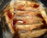 A picture of step 4 of Sardines Simmered in Soy Sauce.