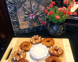 A picture of step 4 of Potatoes and pasta doughnut kabab.