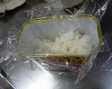 A picture of step 6 of Spam Musubi.
