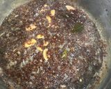 A picture of step 2 of Ragi seeds upma.