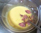 A picture of step 3 of Sakura-Flavored Chiffon Cake.