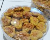 Foto langkah ke 6 dari resep Kue Kastangel Keju yummy.