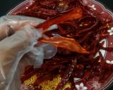 A picture of step 2 of Spicy Schezwan Sauce.