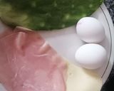 Foto del paso 1 de la receta: Omelette de jamón y queso