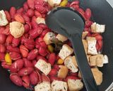 Foto langkah ke 4 dari resep Oseng kulit melinjo pedas.