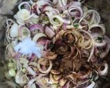 A picture of step 4 of Onion sauce.