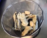 Une image de l'étape 1 de Sauce persillée aux anchois marinés.