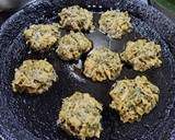 Foto del paso 4 de la receta: Bocadillos de hojas y pencas de acelga al horno