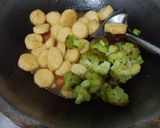 Foto langkah ke 4 dari resep Sapo Tofu Kuah.